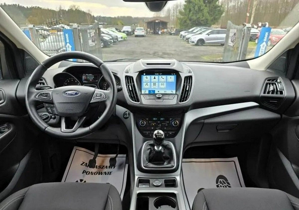 Ford Kuga cena 69900 przebieg: 50000, rok produkcji 2017 z Giżycko małe 379